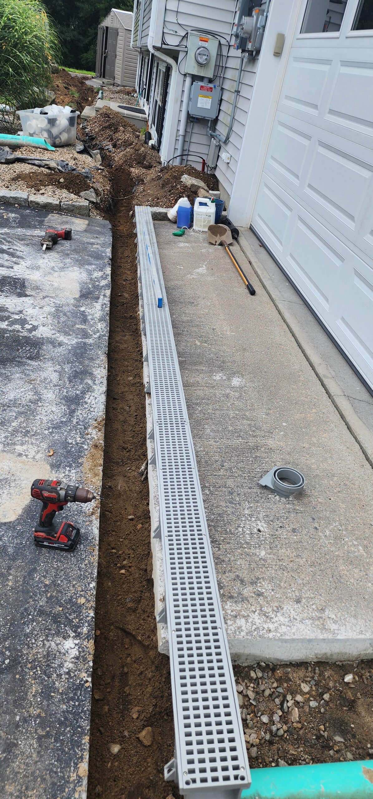 Sparkle Lake basement waterproofing job in New London County, photo 21